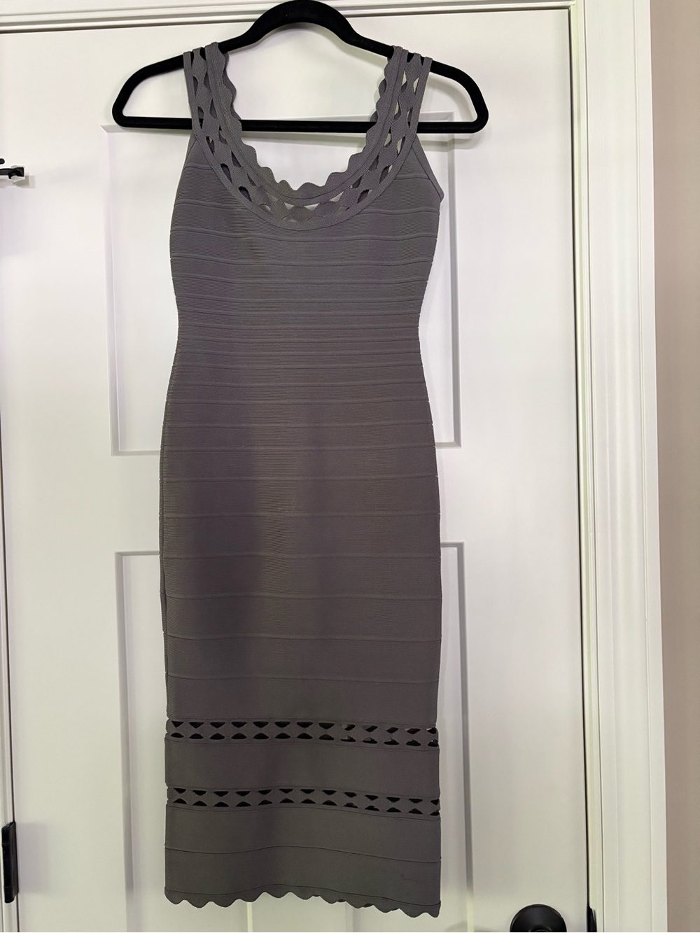 Herve Leger Gray Scallop-Trim Bandage Midi Dress